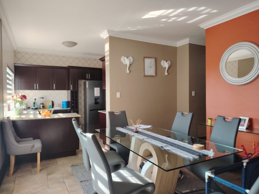 3 Bedroom Property for Sale in Pentagon Park Free State